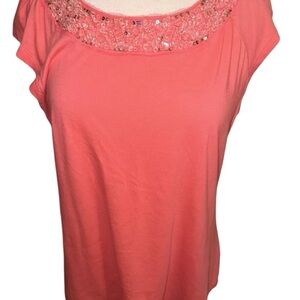 ❤️Jennifer Lopez EUC Coral w/ sequins clear on necklace zippered back, top